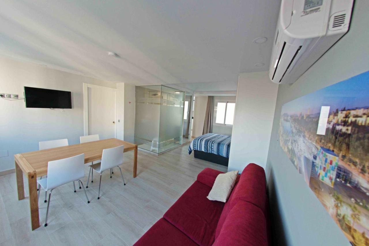 Luxury And Cozy Apartment Málaga Buitenkant foto